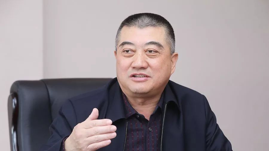 首页>创作中心>正文>据银河证券年报披露,陈共炎,1962年6月出生,自