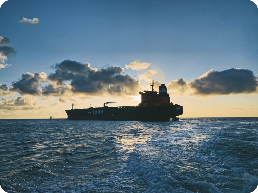 疯狂收购22艘成品油轮torm前三季度净利46亿美元航运界