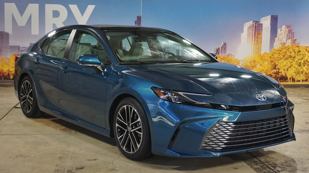 抢先看新车全新第九代丰田凯美瑞首发亮相内饰动力全曝光