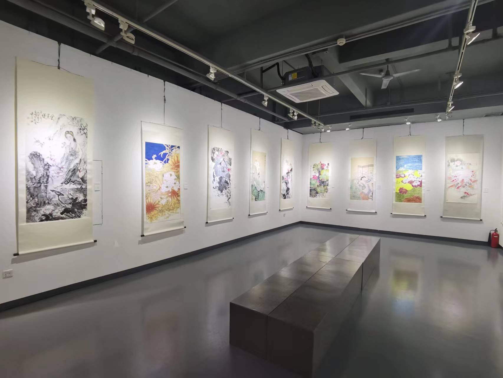 近百幅荷花佳作第八届澳门国际荷花书画作品展到穗展出