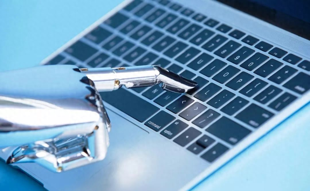 还有一个大英词典也查不到的新词汇centrino,后来英特尔自己出面拆解