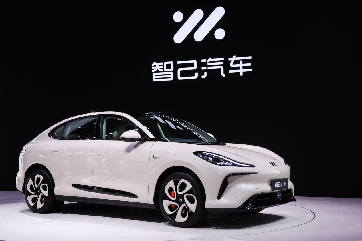 智己ls6销量五连冠的背后离不开上汽集团技术倾注集团市值有望再起飞