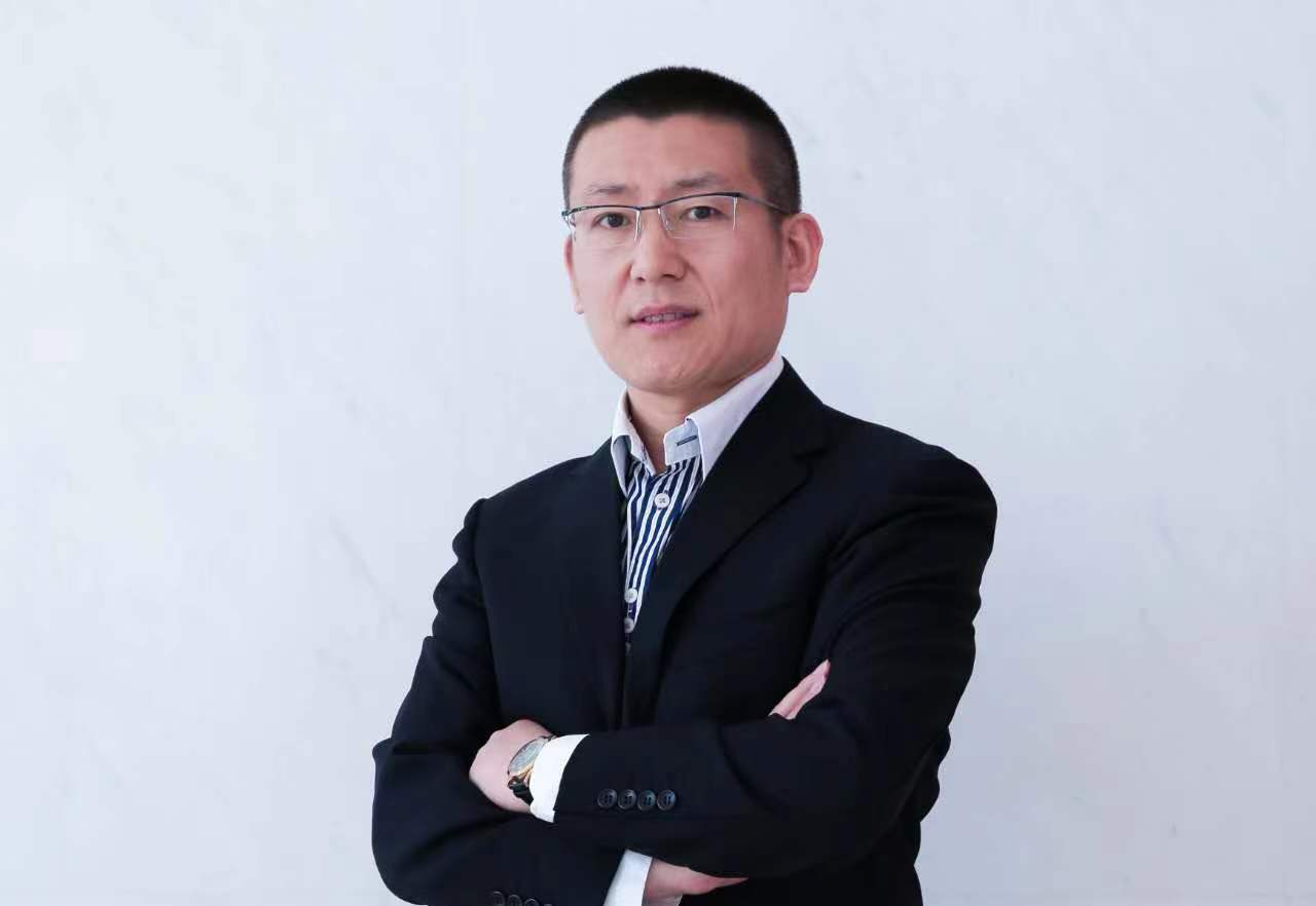 盛世三人行创始人惠鹏获评第九届金鸥奖2023年度行业影响力人物奖