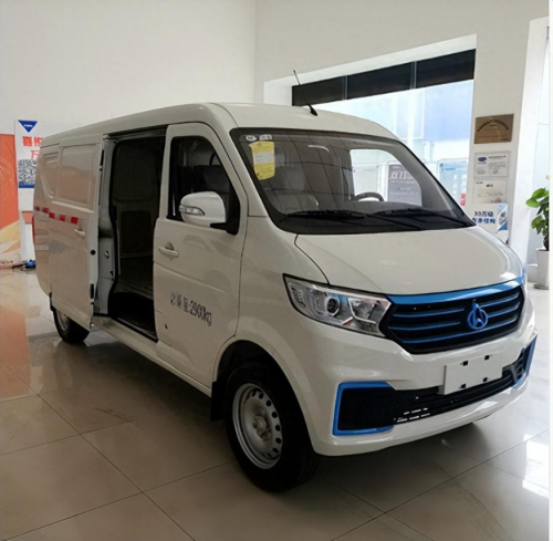 真续航电燃强悍实力长安跨越星v7ev为绿色时代而来