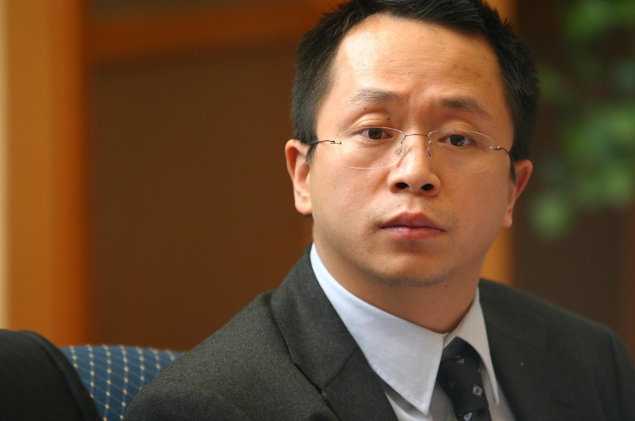 “红衣教主”周鸿祎,可不止会演讲_财富号_东方财富网