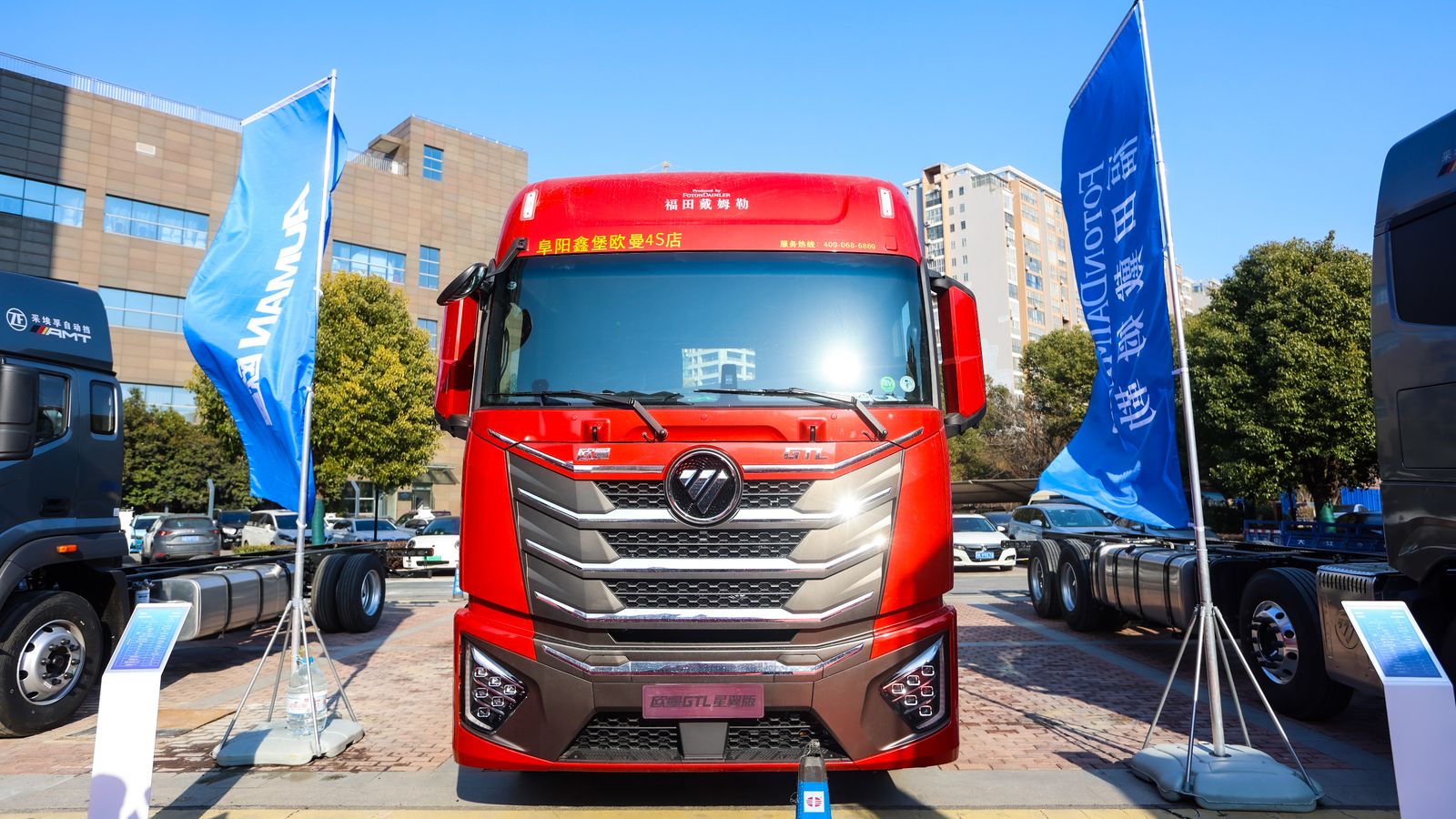 欧曼自动挡中重卡产品安徽上市一举斩获166台