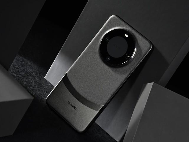 时隔两年华为重夺中国手机市场销量第一