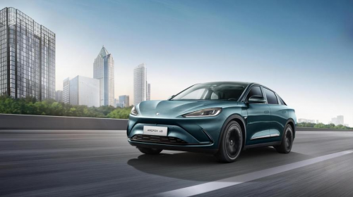 北汽蓝谷打造健康出行极狐阿尔法st森林版pro享森系新生活