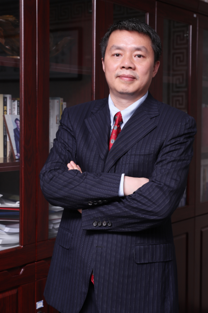 鹏扬基金总经理杨爱斌坚持以投资者为本融入新发展格局