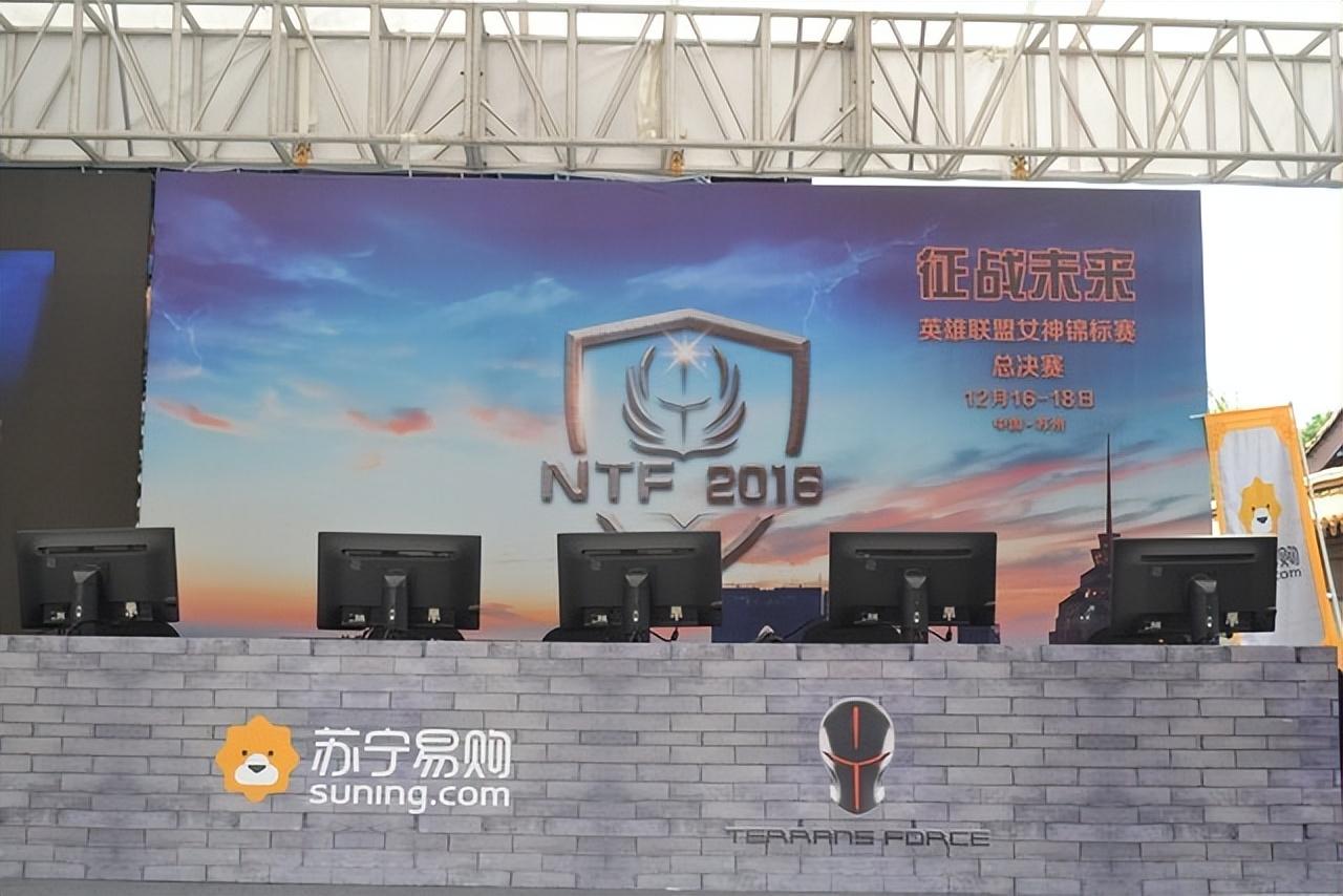 为融合国际女子电竞文化的交流,未来人类举办中韩对抗赛,秉承电子竞技
