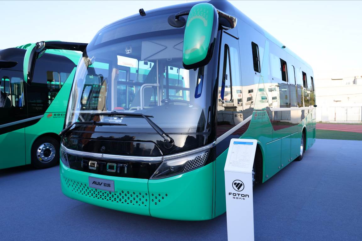 全国最大规模通学车交付400台福田欧辉新型通学车将投运北京