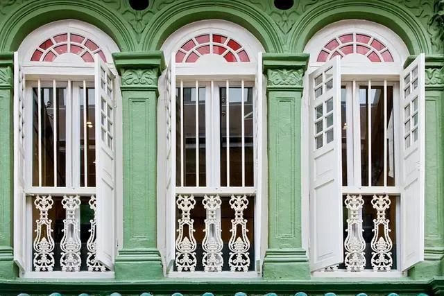 装饰和用料都很简单,因为早期的新加坡就只是东印度公司印度总部的一