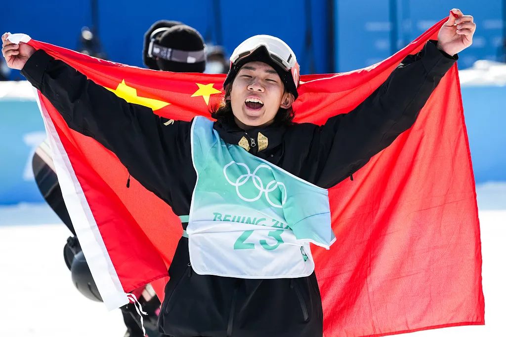 会短道速滑混合团体接力决赛中国队首金此次,视觉中国为北京奥运博物