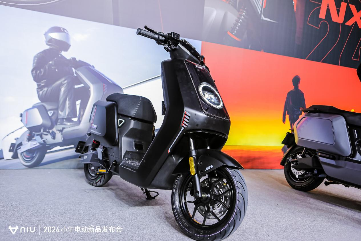 新品齐发小牛电动打造全场景高端化产品阵列