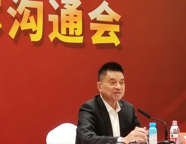 中华网两会刘永好下半年猪价有望回到成本线上