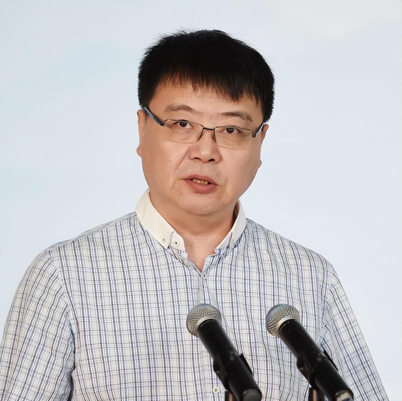 职业技术学院校长谢永华,江苏省战略与发展研究中心副主任,研究员刘