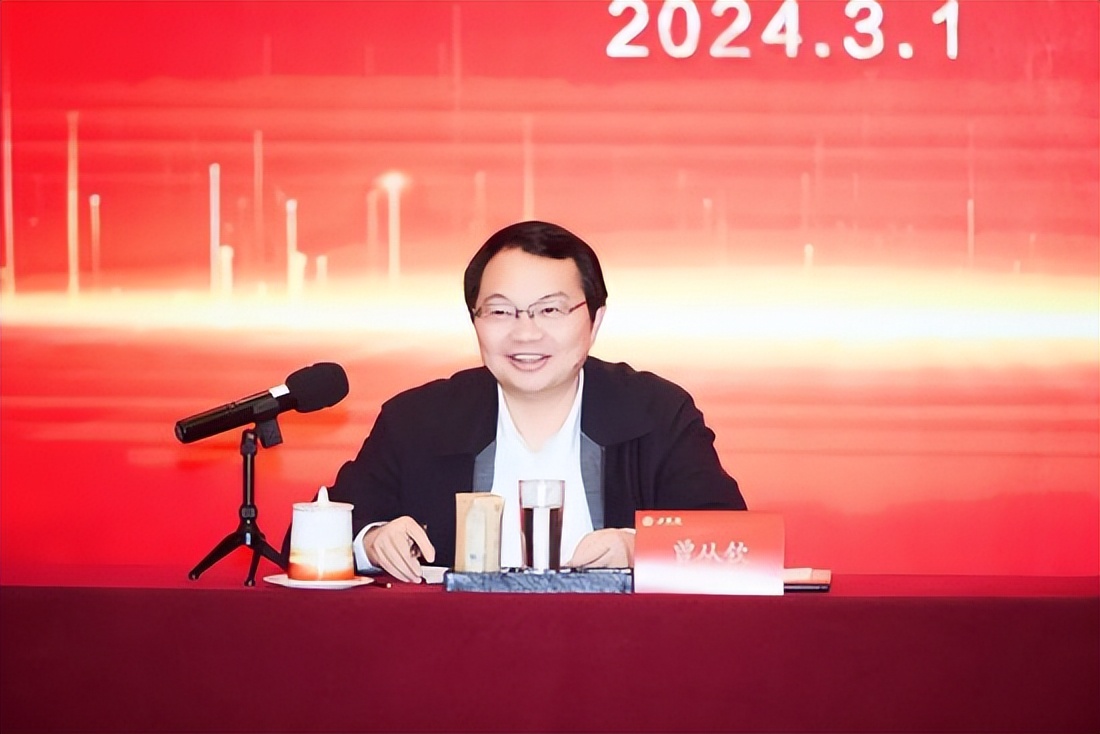 五粮液曾从钦调研东北市场东北消费潜力巨大将进一步加强合作