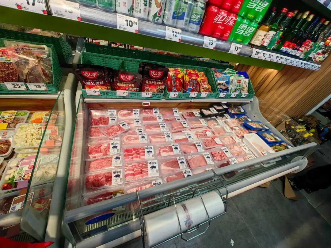 同时,加工中心能够弥补超市原有供应链的不足以及提供差异化产品,解决