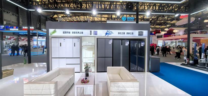 无界超薄平嵌母婴系列冰箱瞩目上市上菱双鹿打造家居新风尚