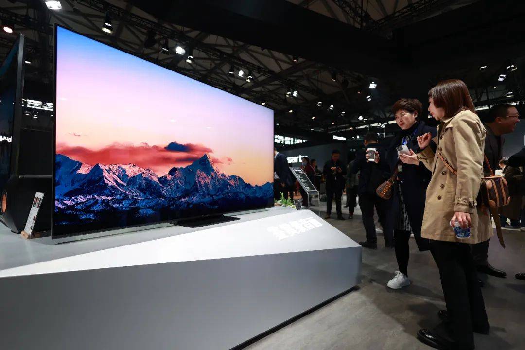 正如海尔视听产业总经理刘峻光所说,"从用户中来,到场景中去,让用户