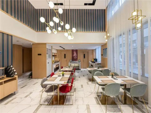 白玉兰酒店邀您天南海北遛一遛