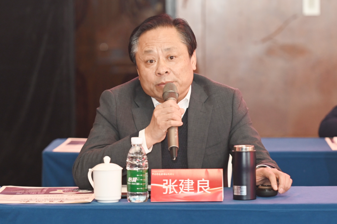 如何布局消费细分市场这场中国特色酱酒主题峰会带来了新思路