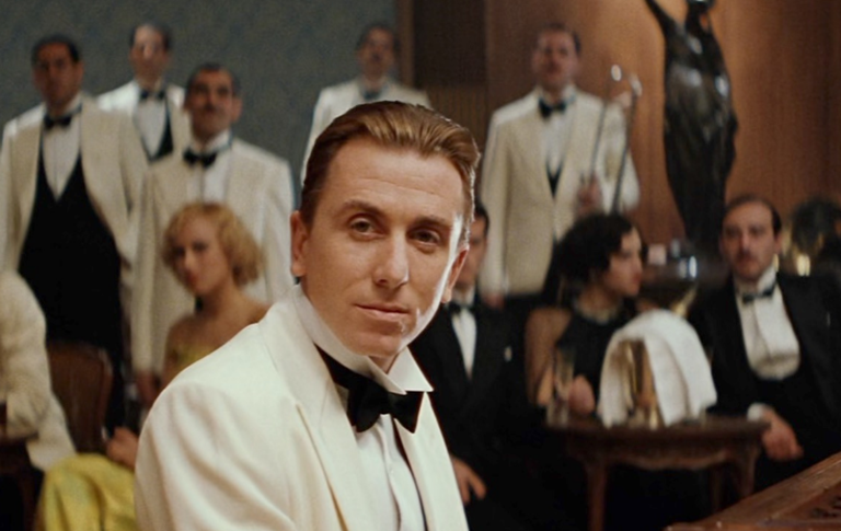 杨金金李旭利之后交银施罗德最新锐人物最近四年偏股混合摘冠