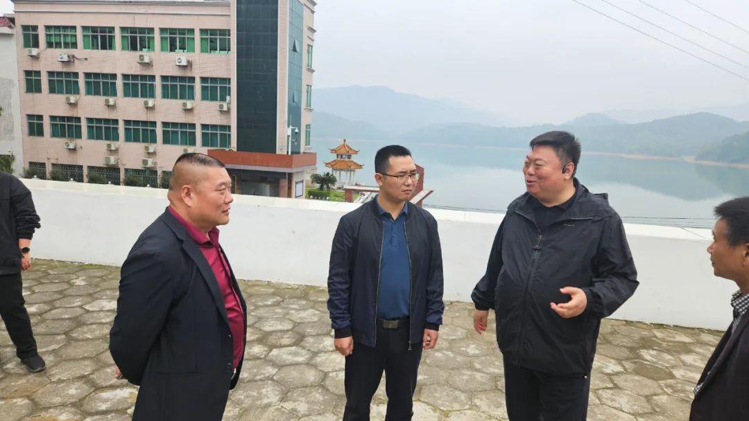 杨玉山会长带队出席韶关市曲江区高质量发展招商大会