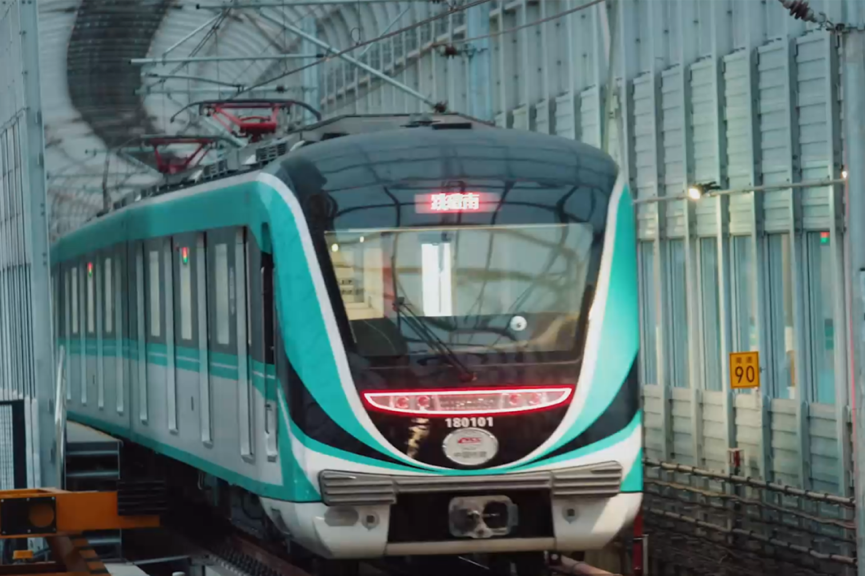 重庆轨交将可刷掌乘车记者第一时间体验掌静脉识别系统