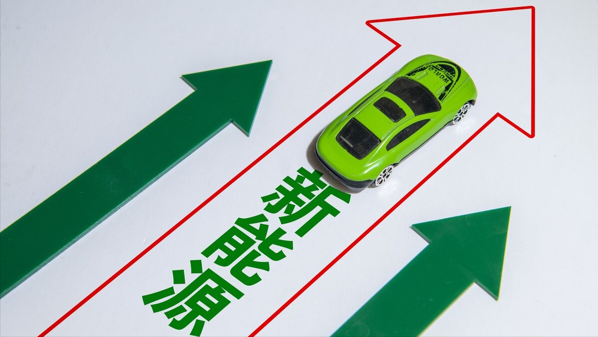 绿色风暴席卷车市 3月新能源汽车销量再创新高_财富号_东方财富网