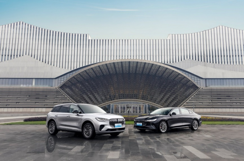 致雅风范豪华臻享林肯电混双旗舰让美式豪华再进化