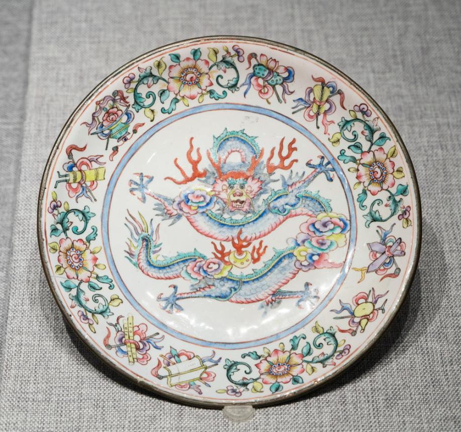 比春天还要斑斓这种美器深得康雍乾青睐博物馆巡游