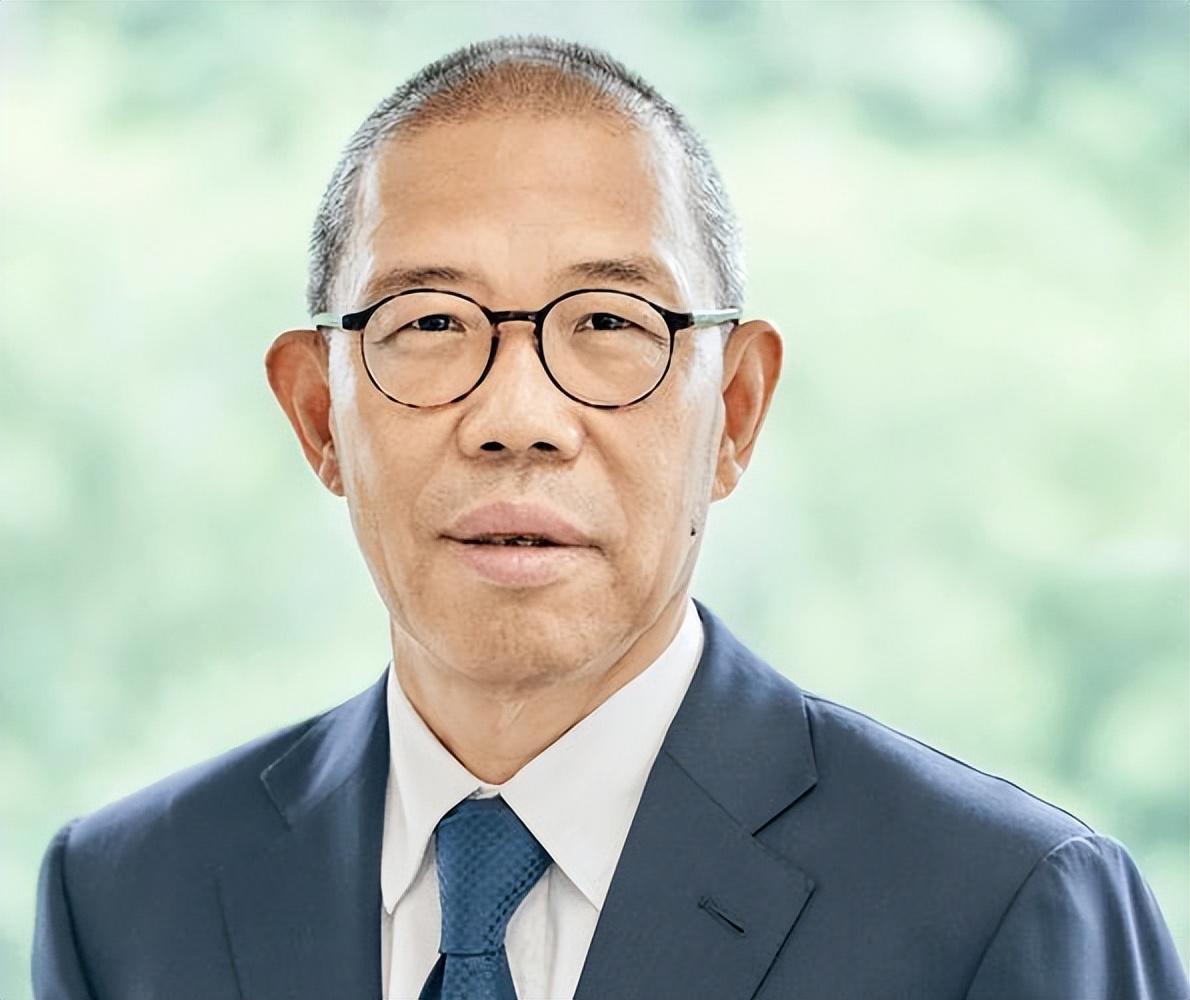 钟睒睒连续4年成为中国首富阿里1688将全面入淘丨邦早报