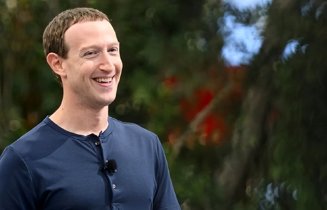 与贝佐斯斗富扎克伯格豪掷3亿美元买超级游艇财富1780亿美元全球富豪