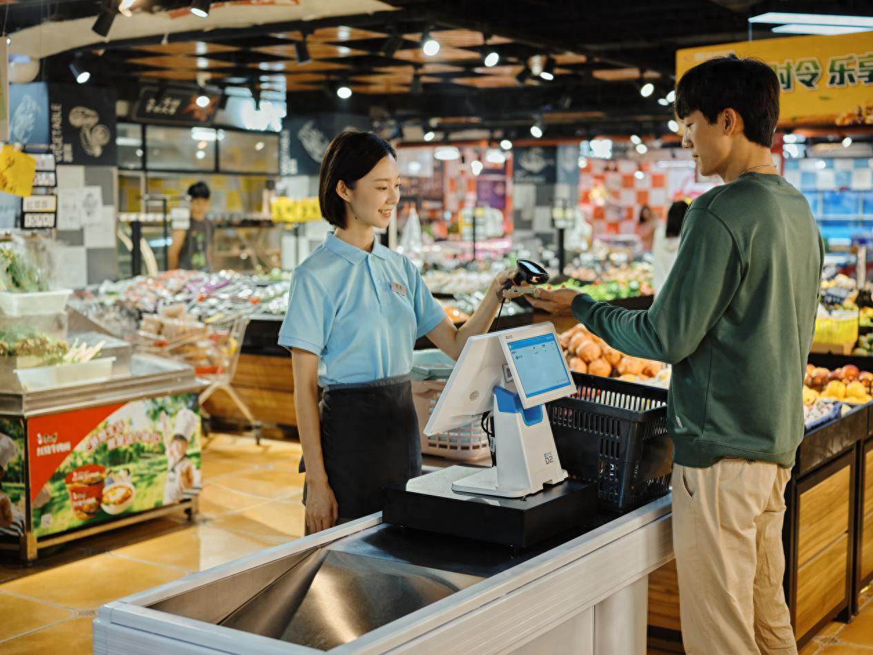 在合规经营基础上拉卡拉为企业数字化转型提供动能