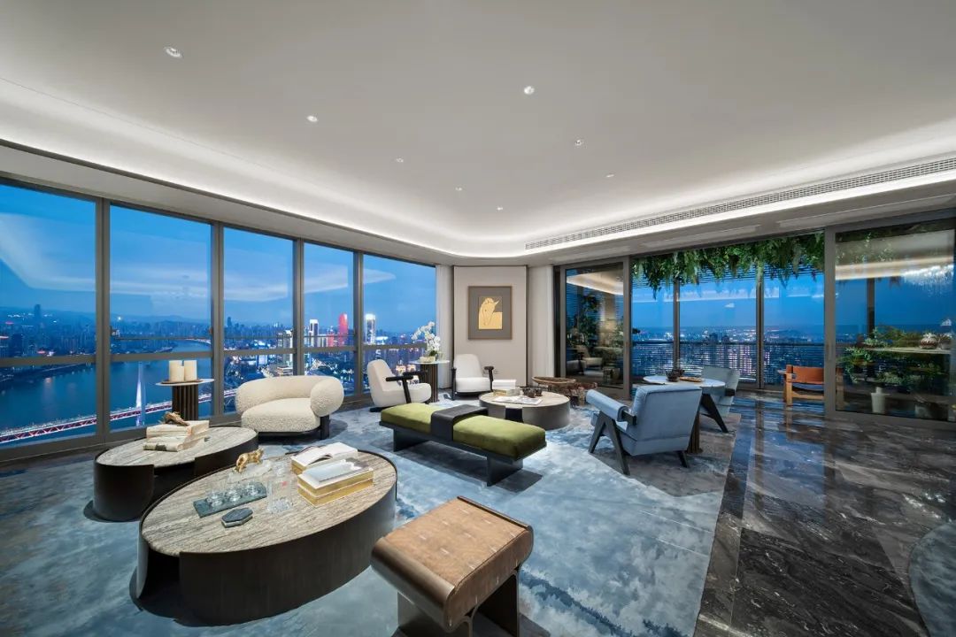 从地标建筑品城市芳华重庆来福士朝天阁刻在骨血里的独特意境