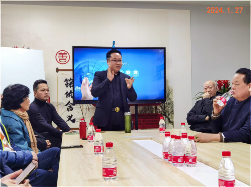 广东善生铭生物科技有限公司董事长陈中勇先生讲述酒的来历相传明朝