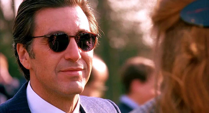 杨金金这个新锐人物大部分中小盘都撤了只有一个股票一直未动