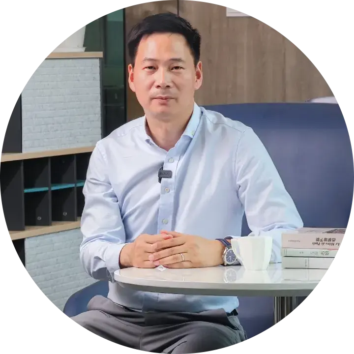 合伙人,13年投资及管理经验,曾任职中以基金英飞尼迪,上海盛宇基金