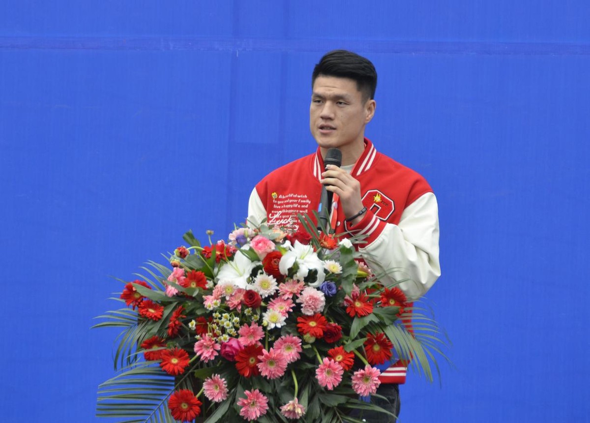 王婆又添新邻居开封万岁山武林大会在等您