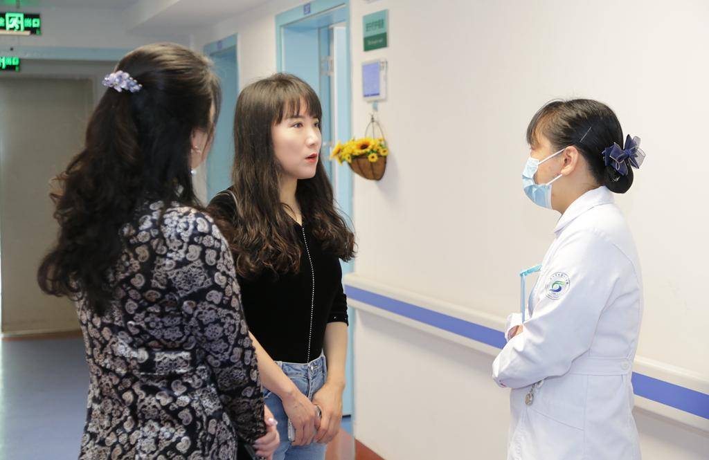 深圳宝安松岗人民医院爱在清明温暖人间安宁疗护惠老就医行动交流会