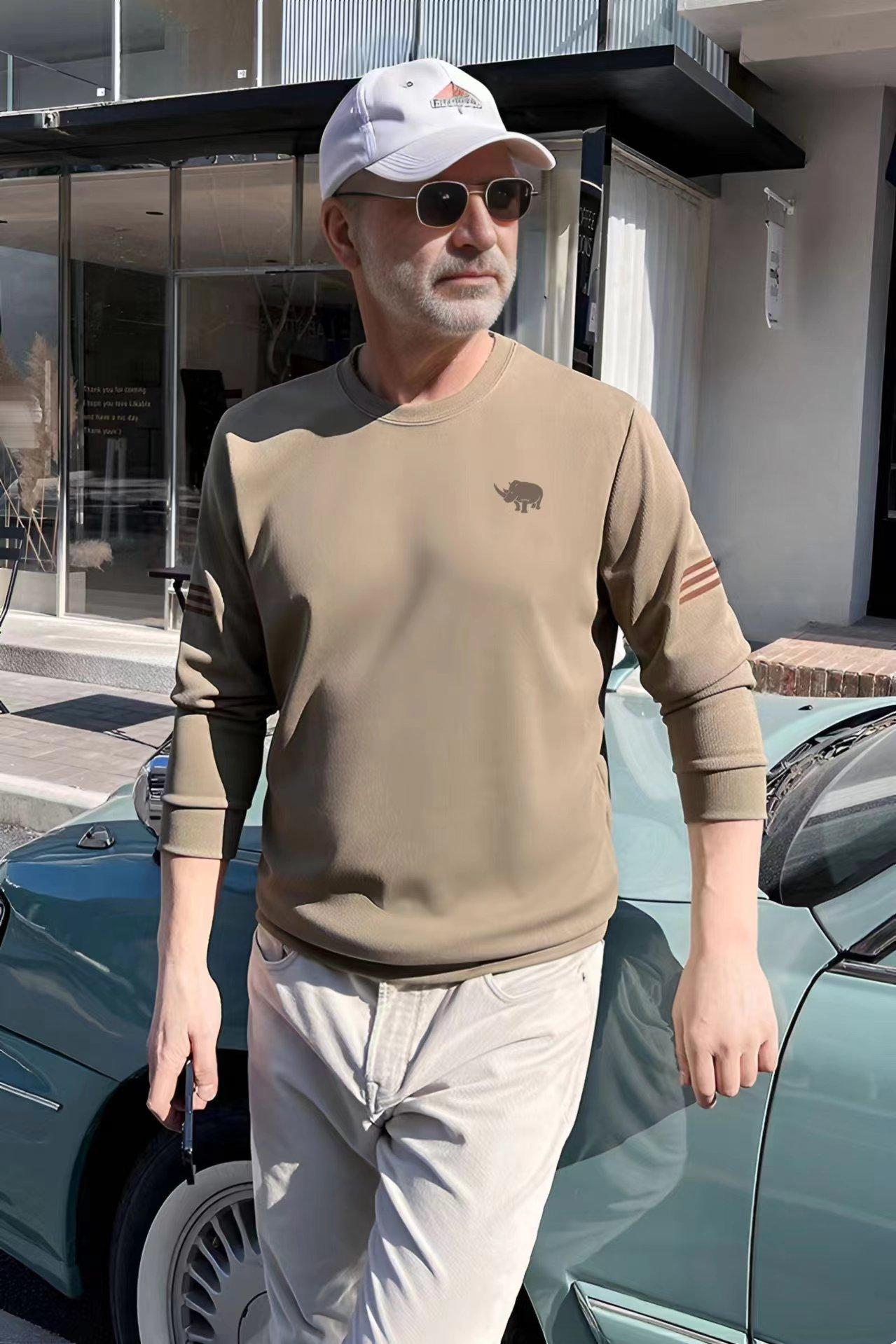 野犀牛服饰与商务人士的精神风貌:坚韧不拔,自信从容