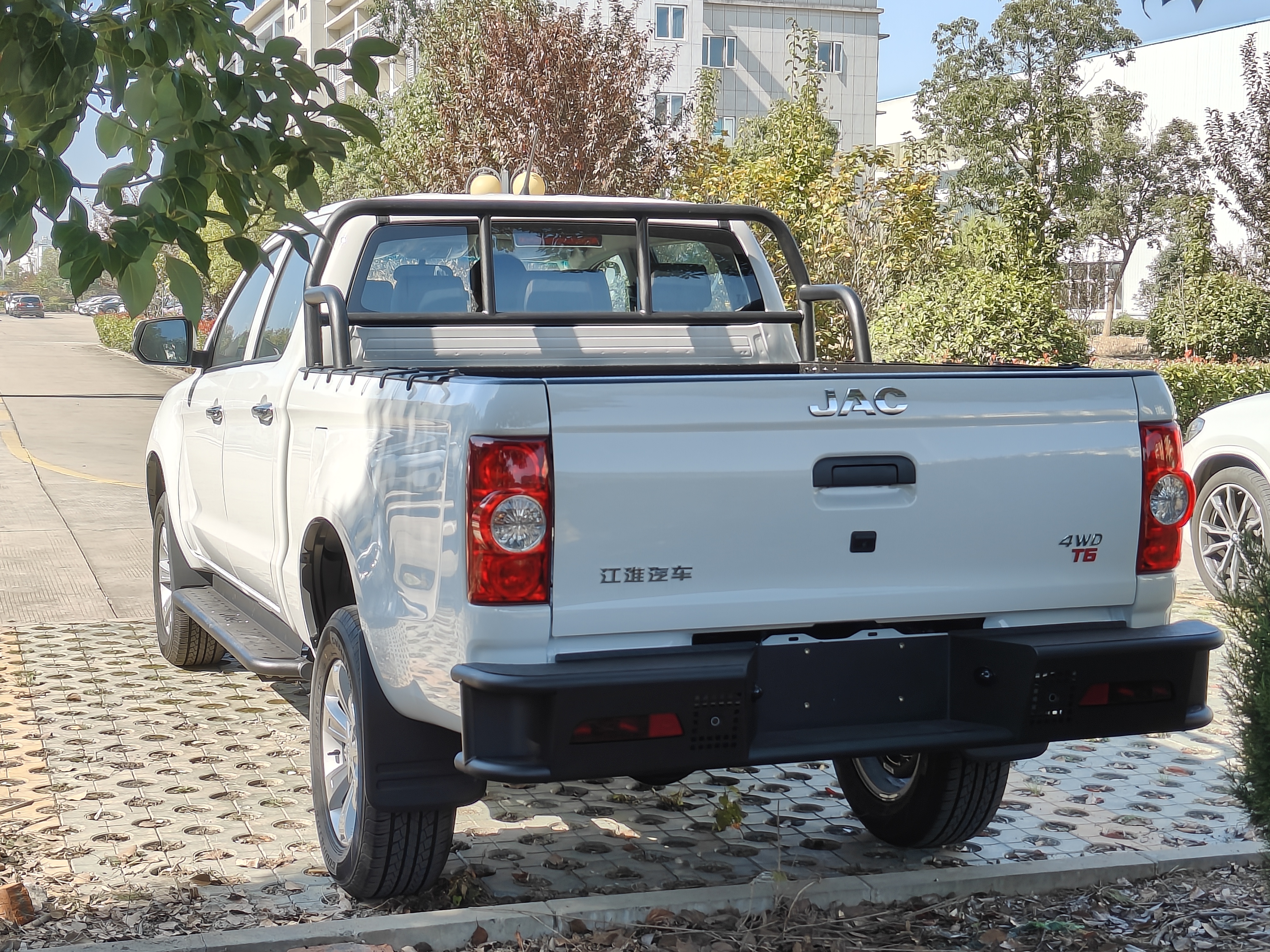 想买辆皮卡跑工程江淮t6冠军版到底行不行