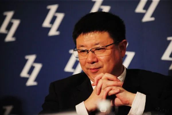 金地凌克退了留给继任者的是权力还是债务