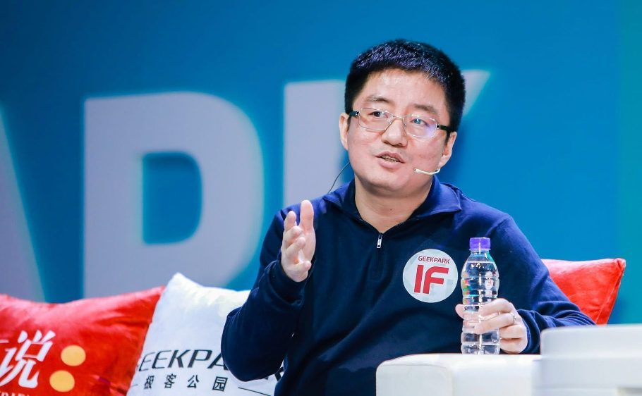 王慧文与王兴再续兄弟情:将以部分时间做美团顾问