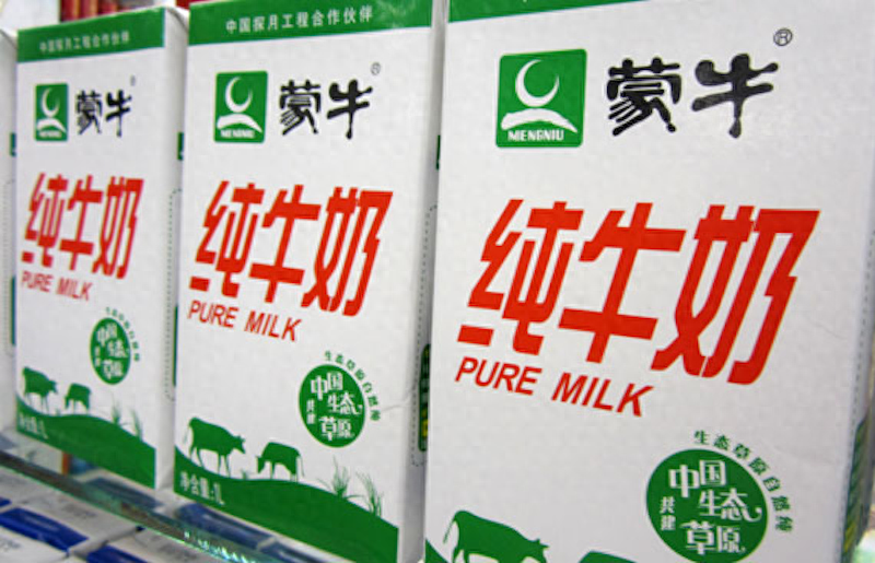 蒙牛换帅少壮派高飞接班卢敏放