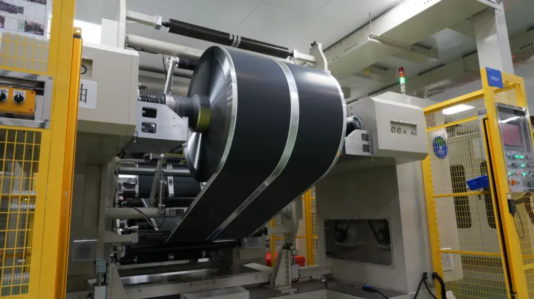 2024全球储能电池的技术发展及全球竞争趋势:大电芯篇