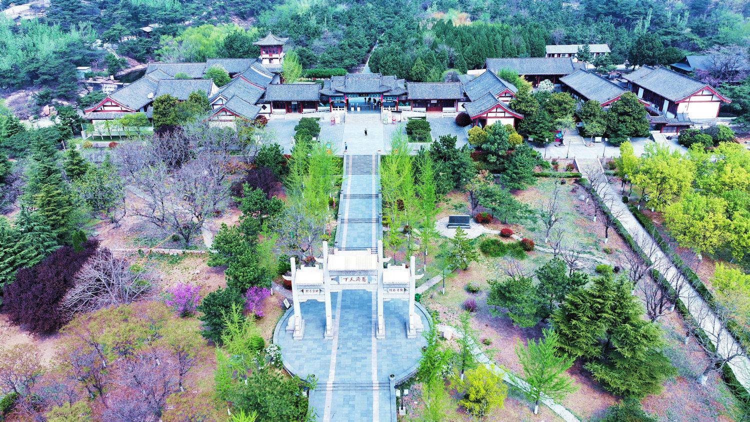 新泰市新甫山景区成为泰安市摄影家协会摄影创作基地