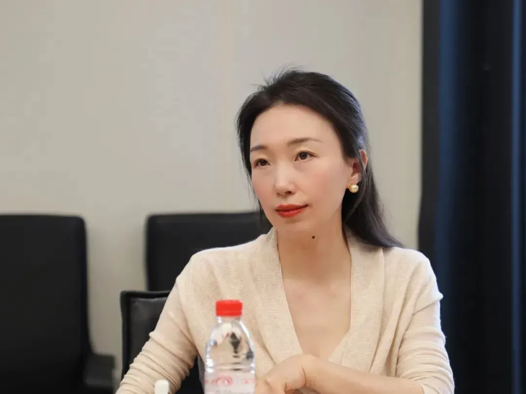 中国建筑材料联合会预拌砂浆分会王肇嘉理事长一行莅临东方雨虹参观