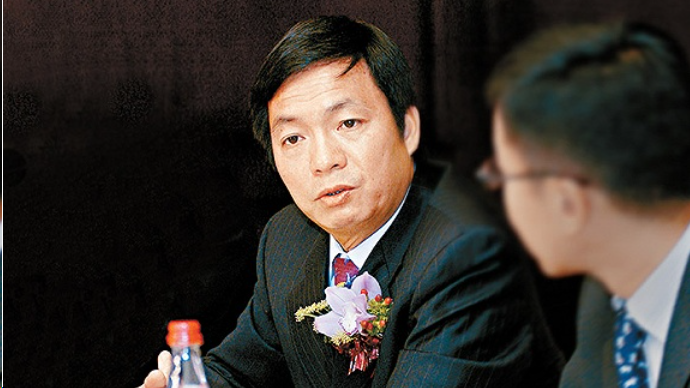 雅居乐陈卓林先生投身公益为社会贡献力量